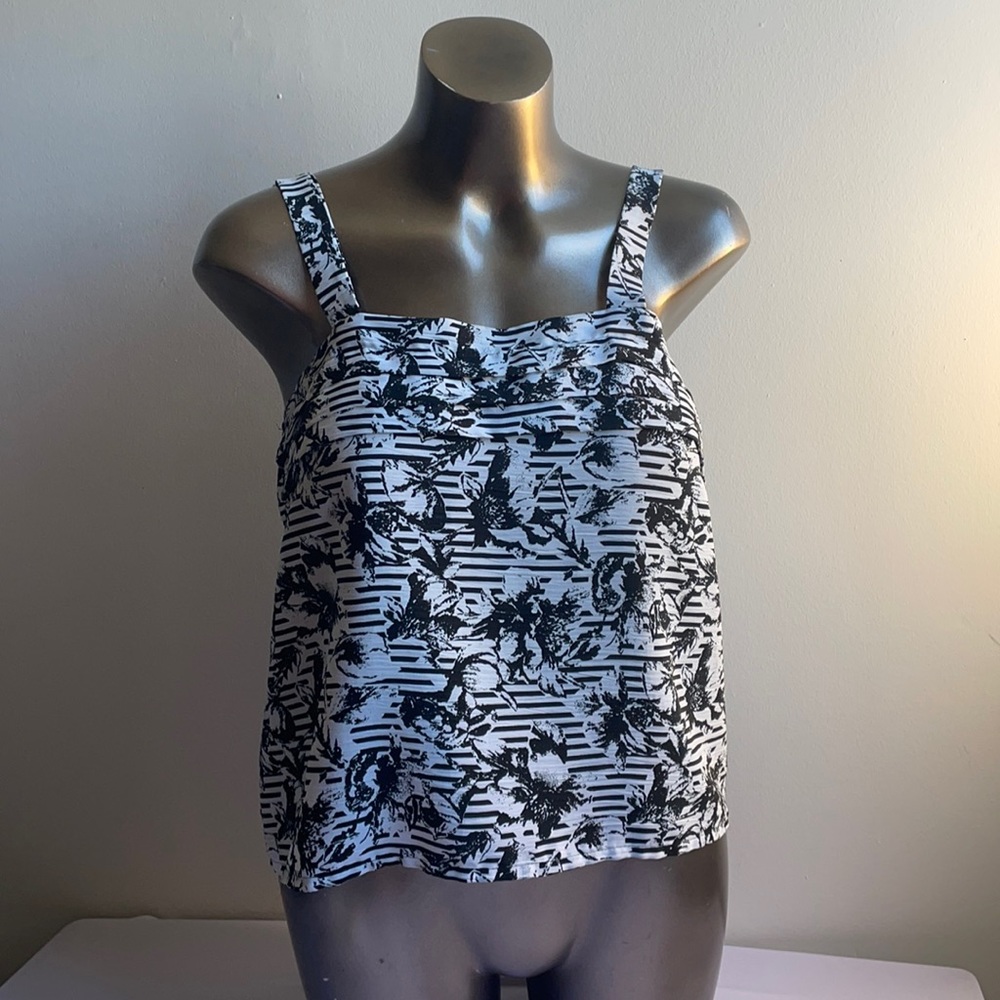 Vintage Tank Top Black and White Size 16